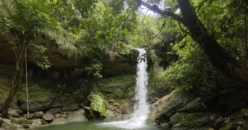 The Gozalandia falls from the pool, on the guided river tour